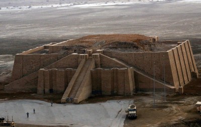 overhead view of the ziggurat of Ur, a flat-topped structure with several steep staircases